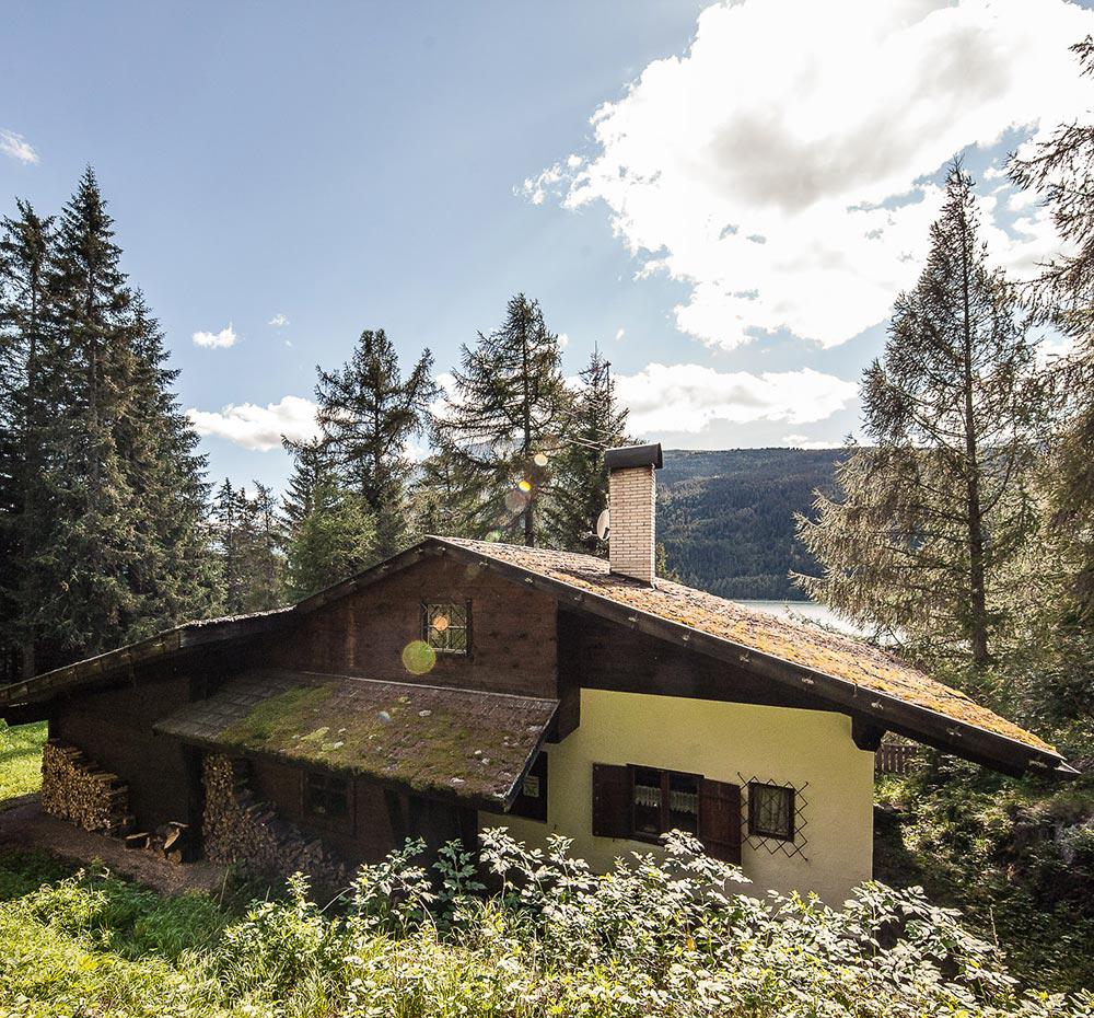 Chalet con vista sul lago di Resia